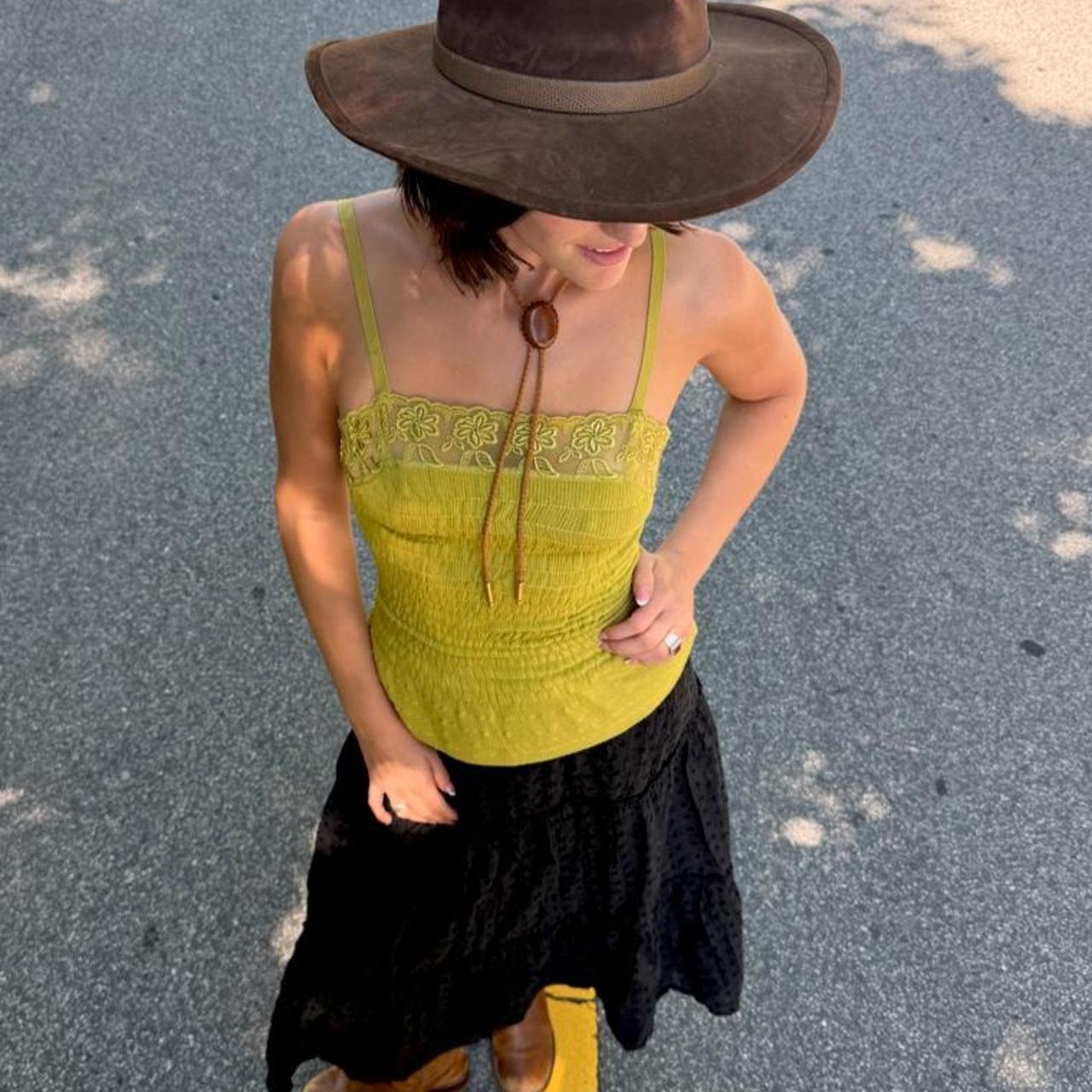 Vintage 90s chartreuse form-fitted tank top