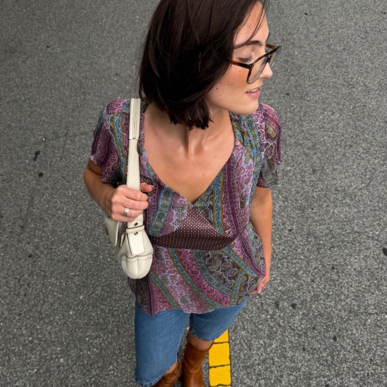 Purple and green paisley print blouse with tie 🧚‍♂️